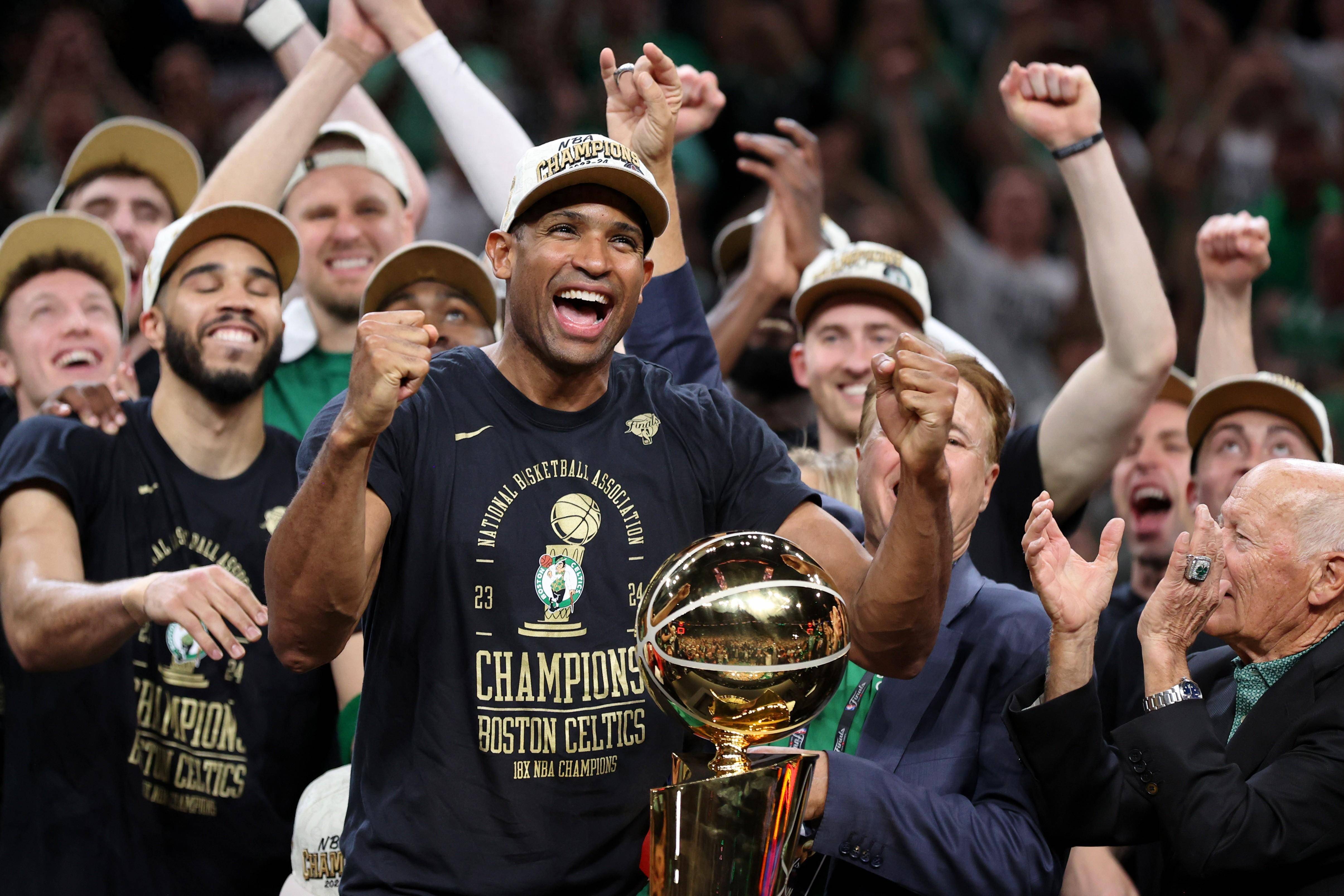 黑白直播nba在线观看-刚刚焦点：凯尔特人夺冠，官方公布名单的简单介绍