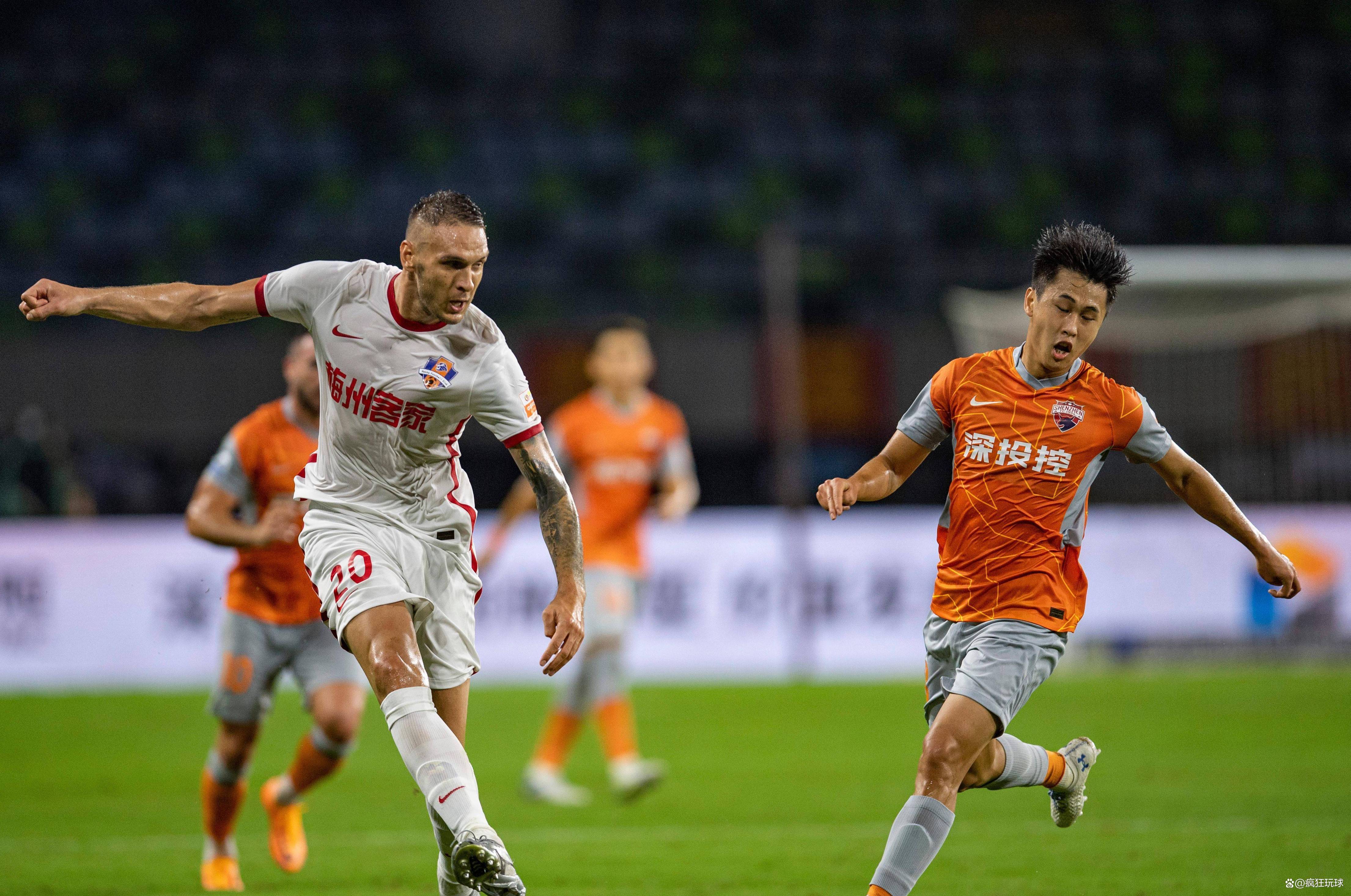 球队经历人员变动,大手笔挖来新外援 球队经历人员变动,大手笔挖来新外援