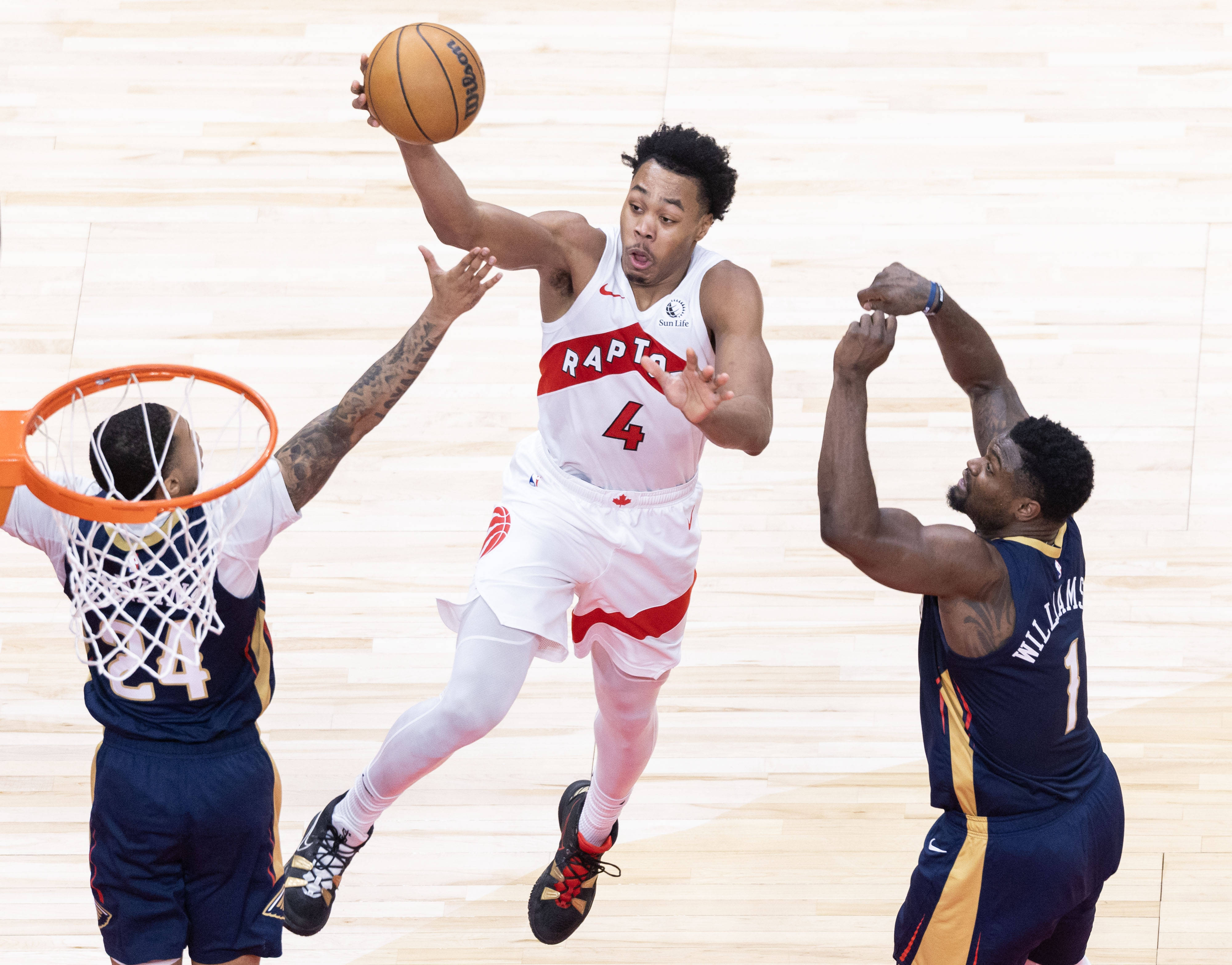 猛龙大胜篮网,继续领跑东部 猛龙大胜篮网,继续领跑东部