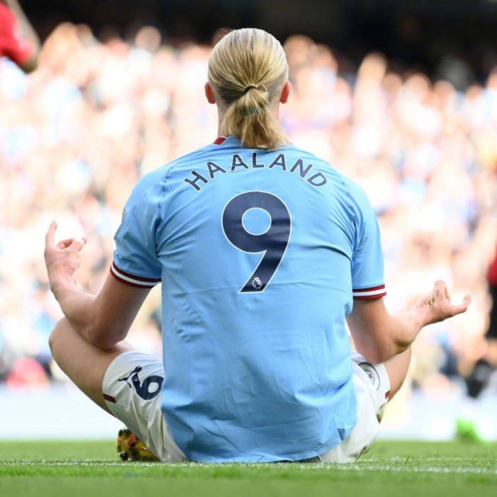 波兰绝地反击乌拉圭,哈兰德送出助攻 波兰绝地反击乌拉圭,哈兰德送出助攻