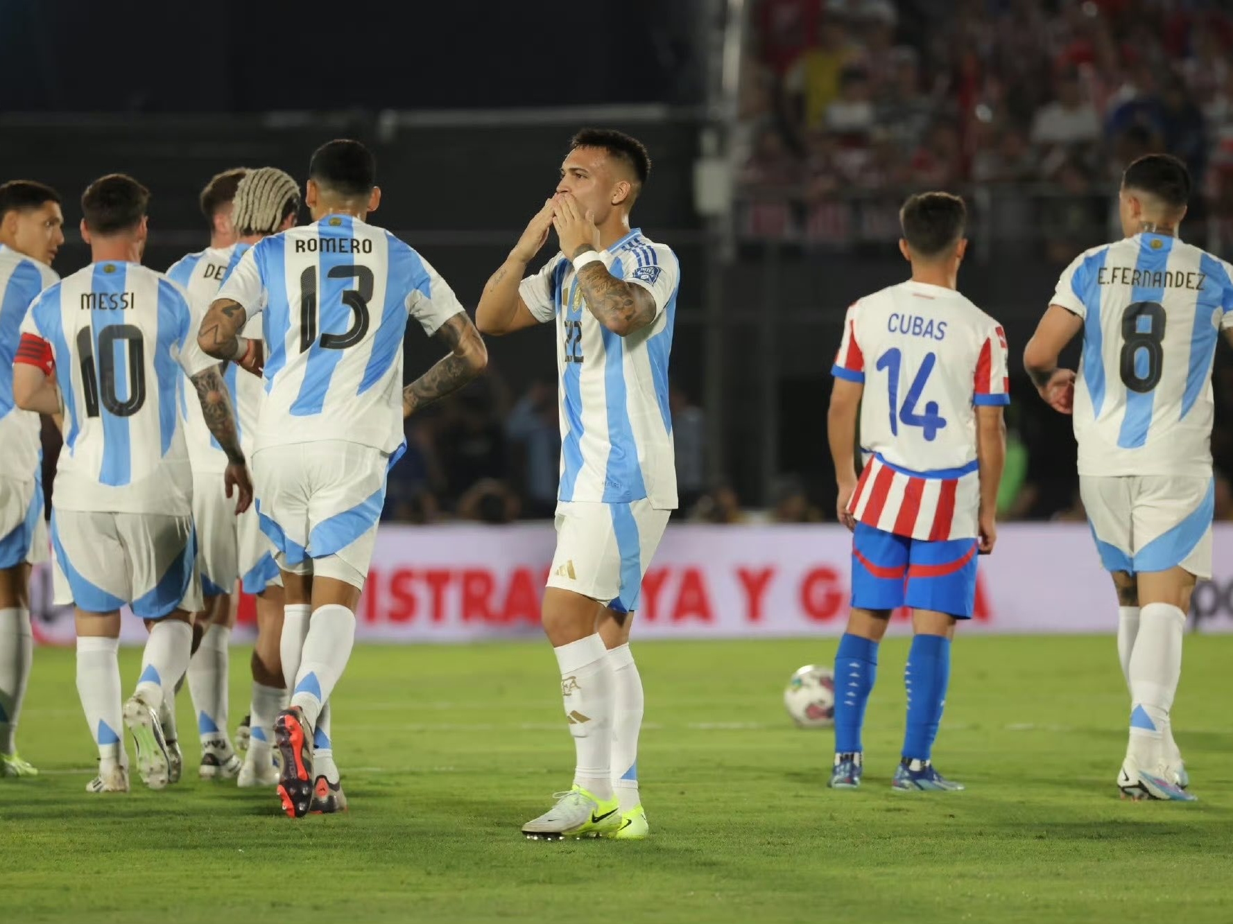 黑白直播在线观看-阿根廷力克乌拉圭，格纳布里统治全场