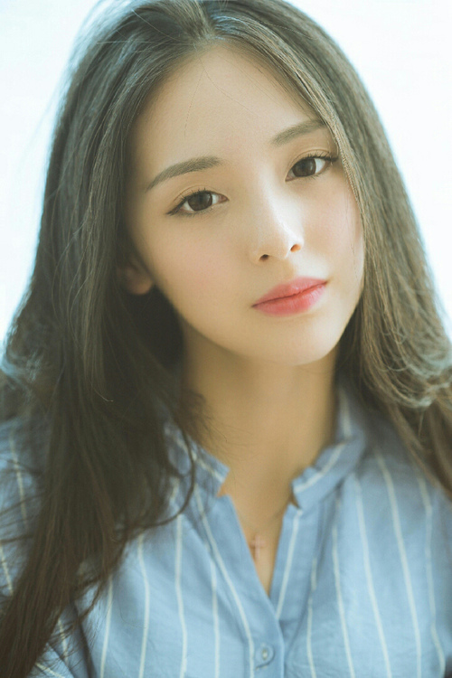 年度焦点之战之夜,哈兰德点燃赛场,巨星光芒照亮足球世界