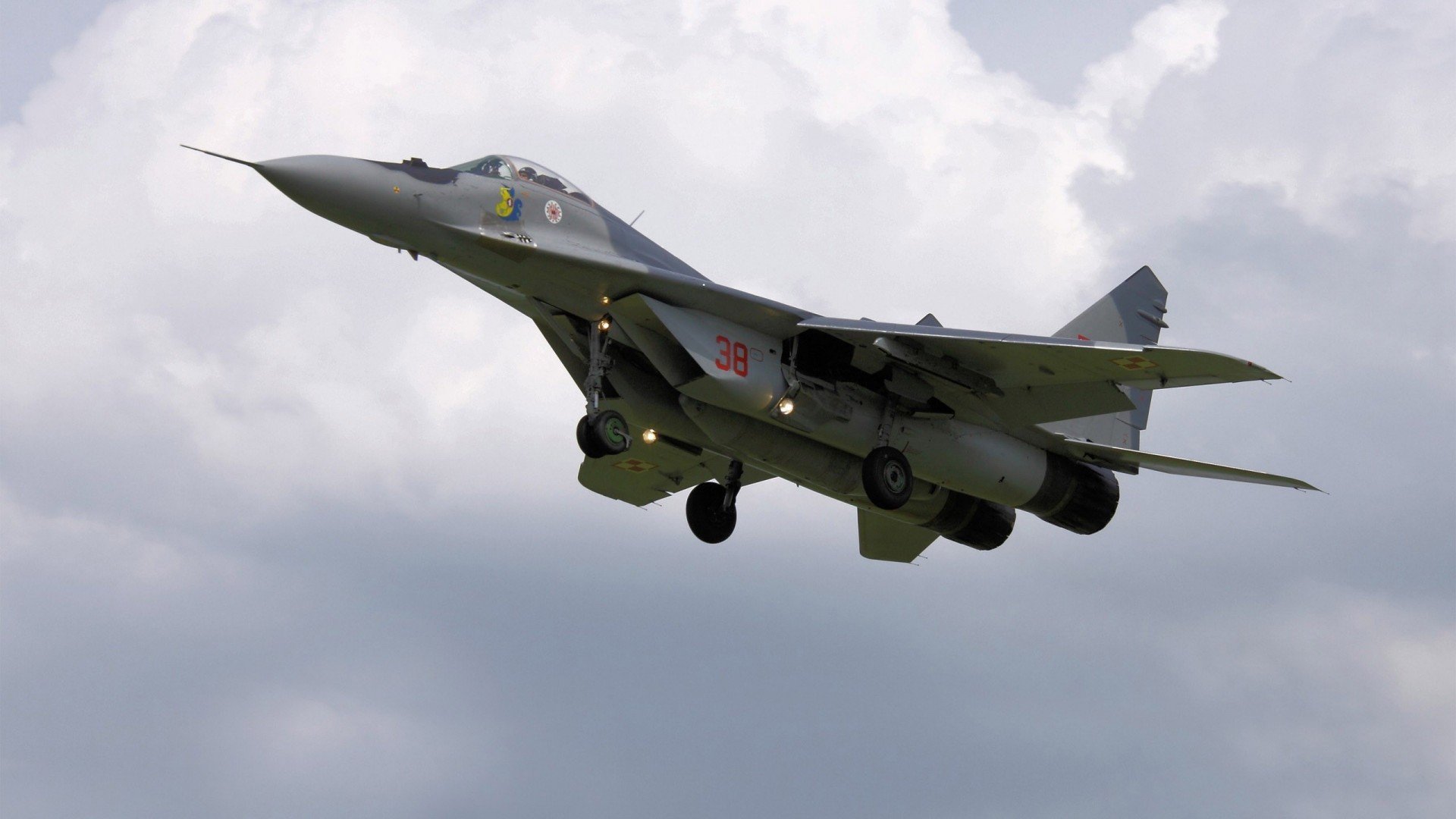 世界排名争夺战之夜，迪马利亚点燃赛场