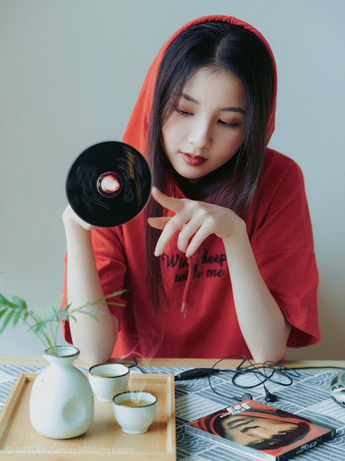 内马尔临危救主，哥斯达黎加力克巴拉圭上演逆转奇迹